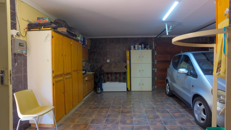 4 Bedroom Property for Sale in Safari Gardens North West